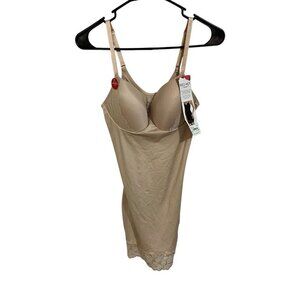 Red Hot Spanx Women's Large Lace Cropped Full Slip Soft Nude NWT
